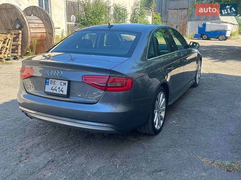 Седан Audi A4 2014 в Николаеве