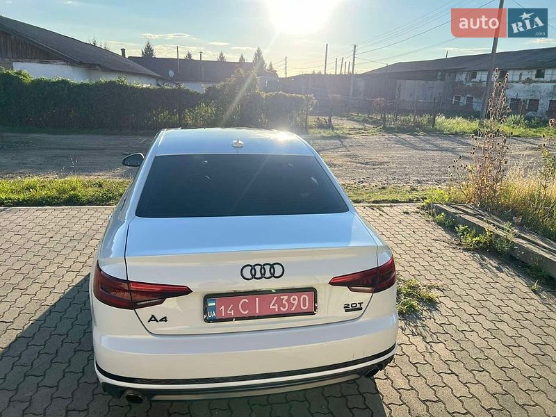 Седан Audi A4 2017 в Болехове
