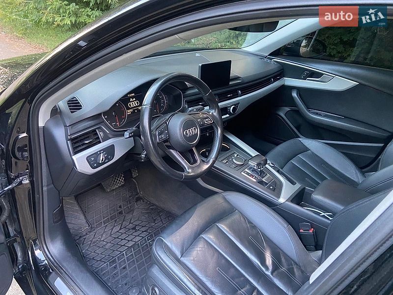 Седан Audi A4 2016 в Хмельницком