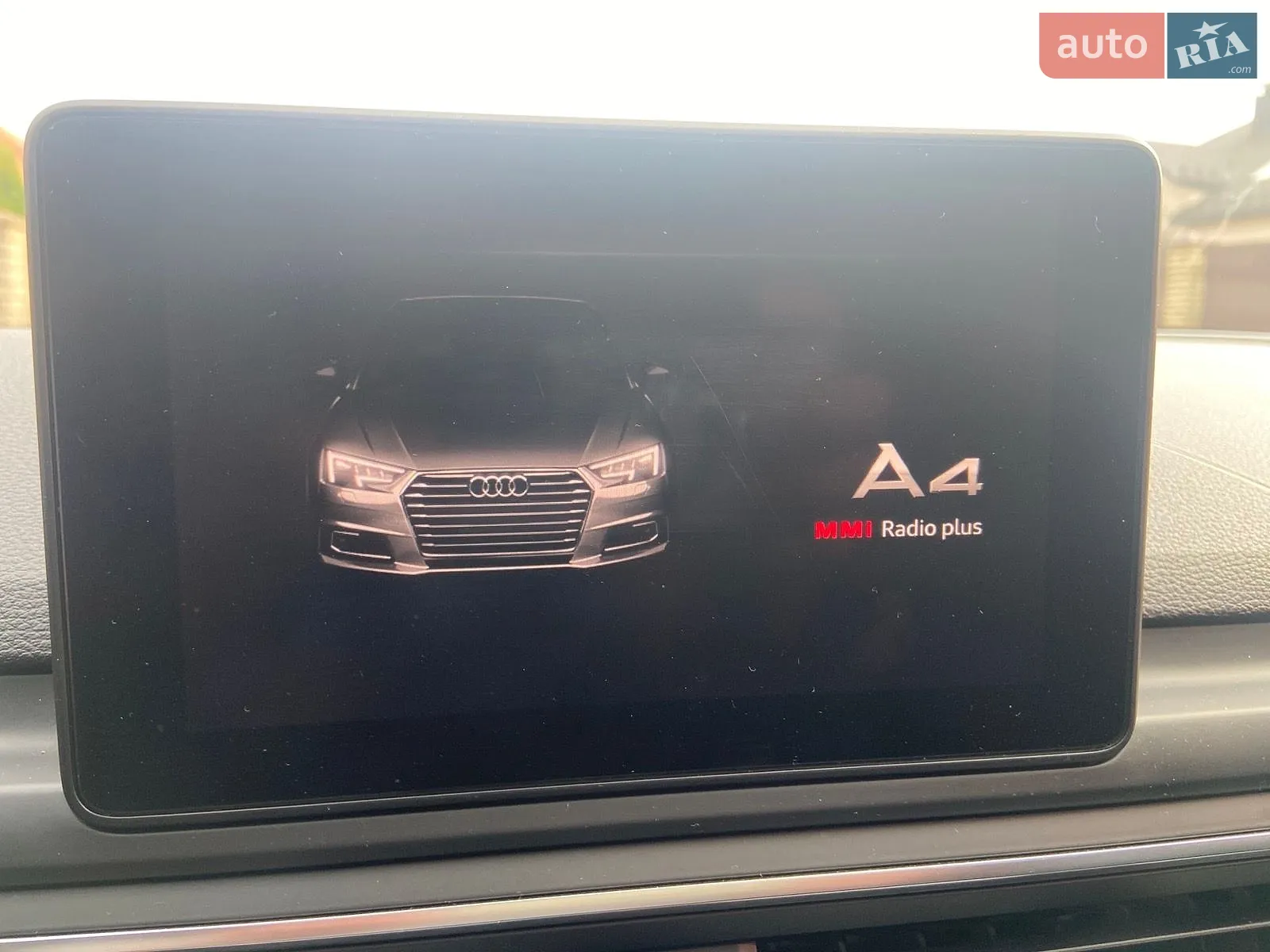 2016 Audi A4 - мініатюра 61