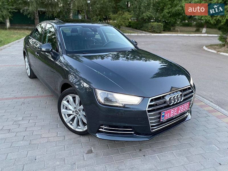 Седан Audi A4 2017 в Дубні