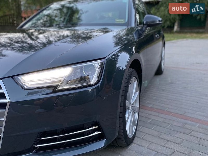 Седан Audi A4 2017 в Дубні