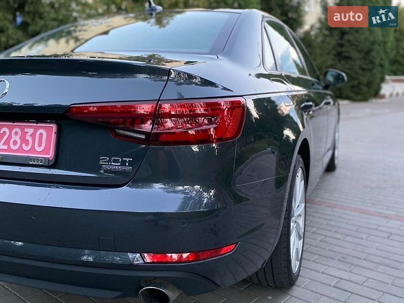 Седан Audi A4 2017 в Дубні