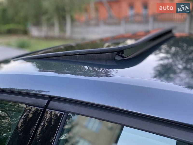Седан Audi A4 2017 в Дубні