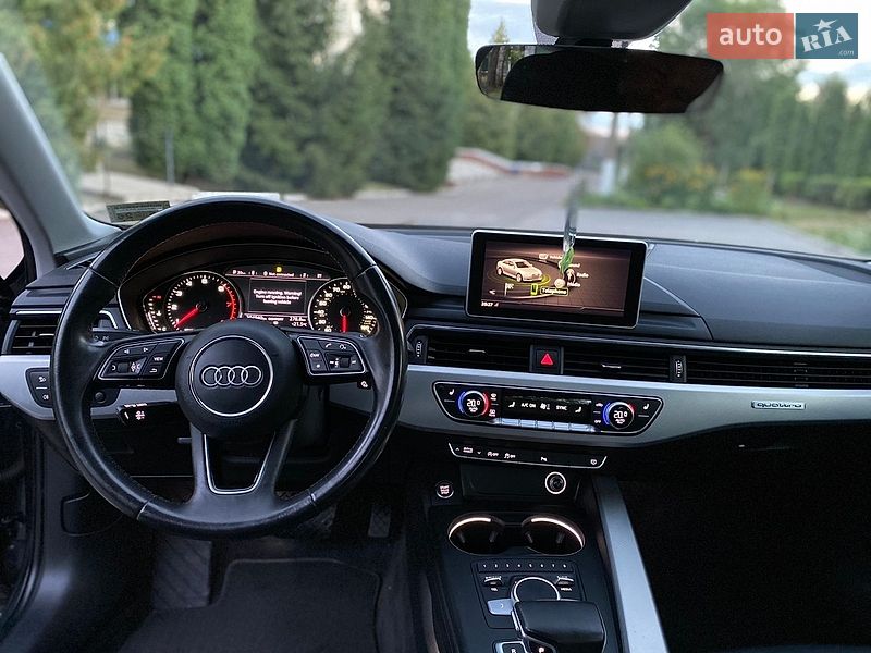 Седан Audi A4 2017 в Дубні