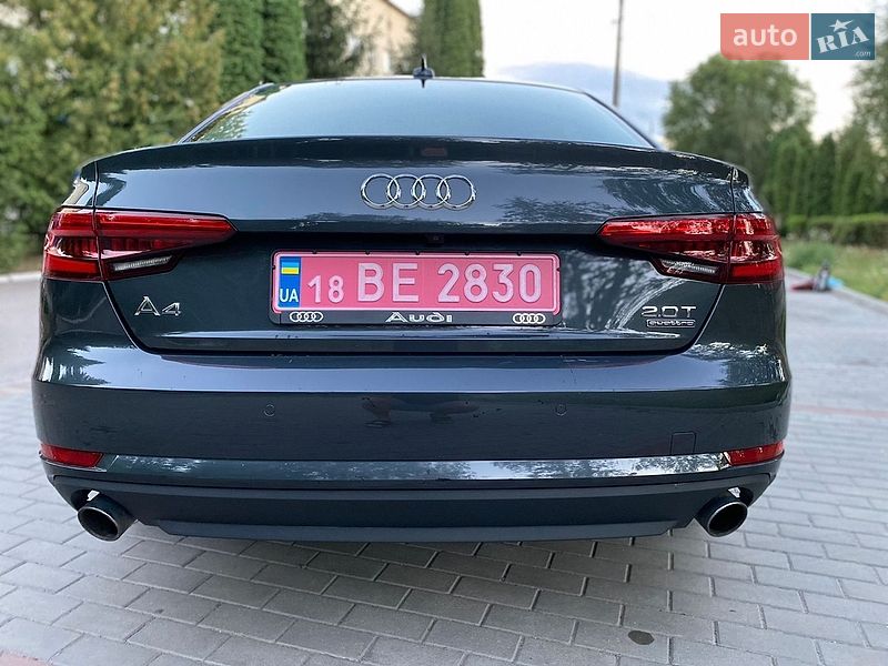 Седан Audi A4 2017 в Дубні