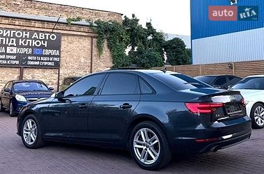 Седан Audi A4 2017 в Николаеве