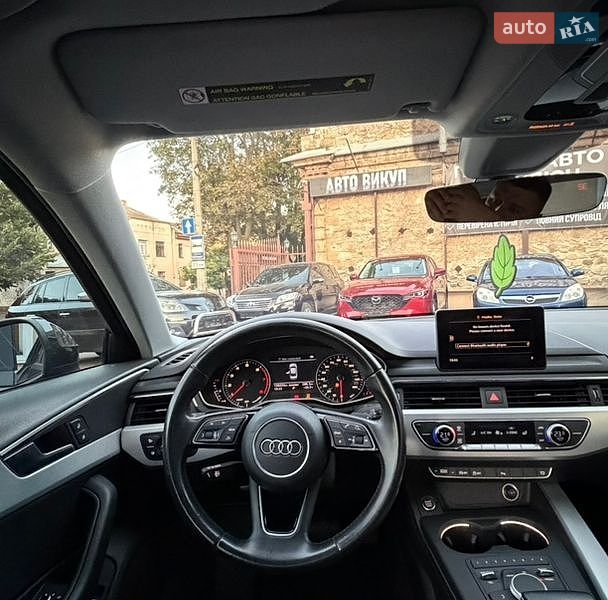 Седан Audi A4 2017 в Николаеве