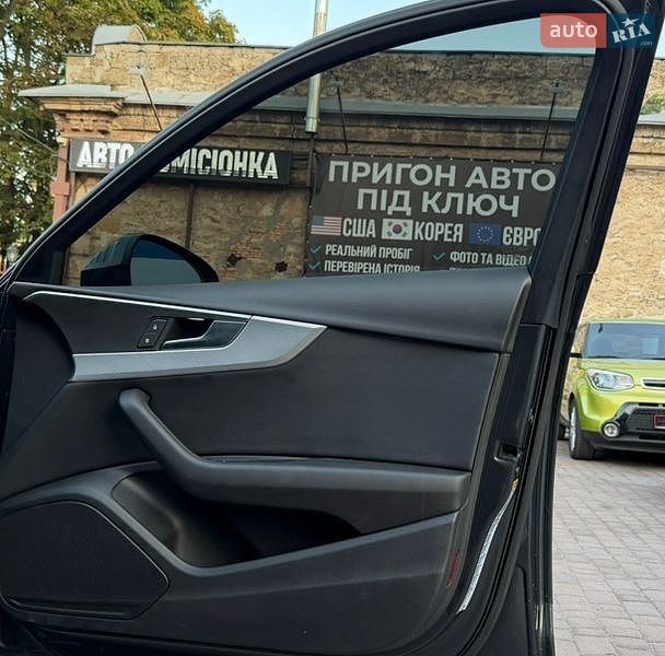 Седан Audi A4 2017 в Николаеве