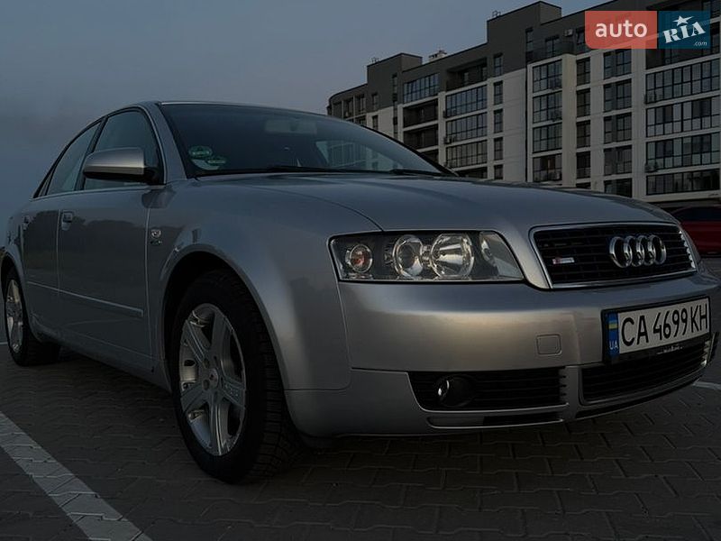 Седан Audi A4 2004 в Черкасах