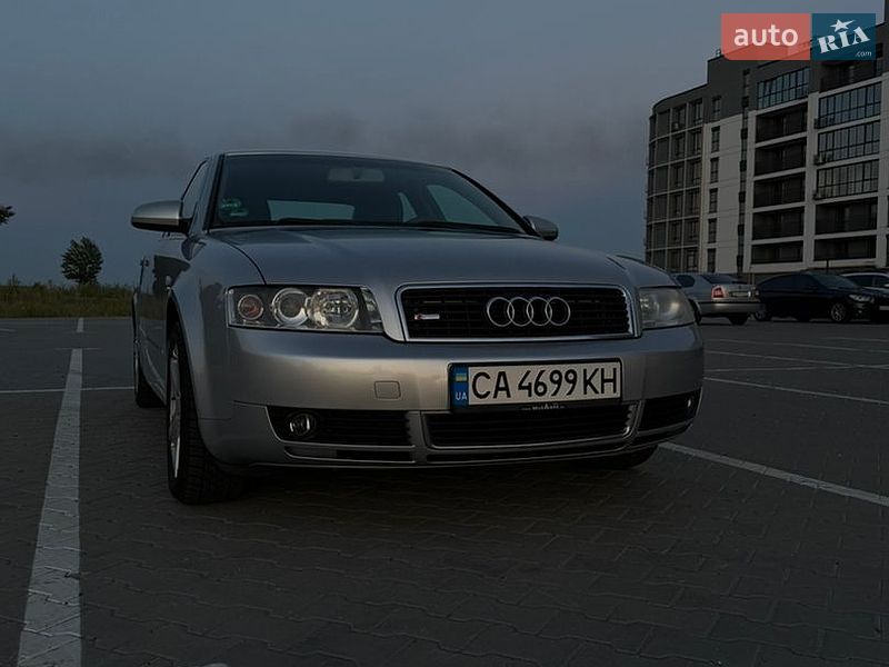 Седан Audi A4 2004 в Черкасах