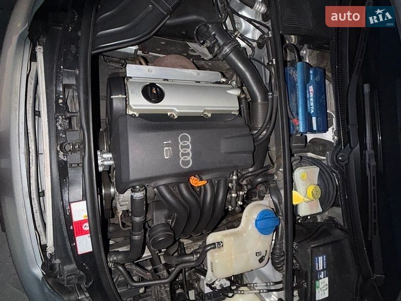 Седан Audi A4 2004 в Черкасах