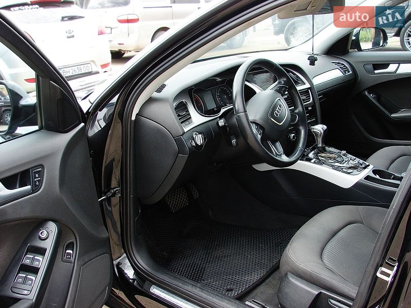 Універсал Audi A4 2015 в Одесі