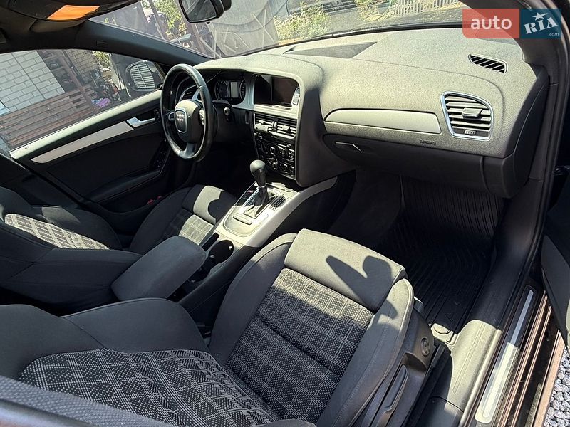 Универсал Audi A4 2011 в Запорожье