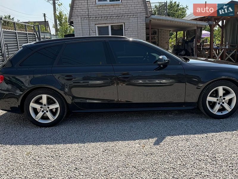 Универсал Audi A4 2011 в Запорожье