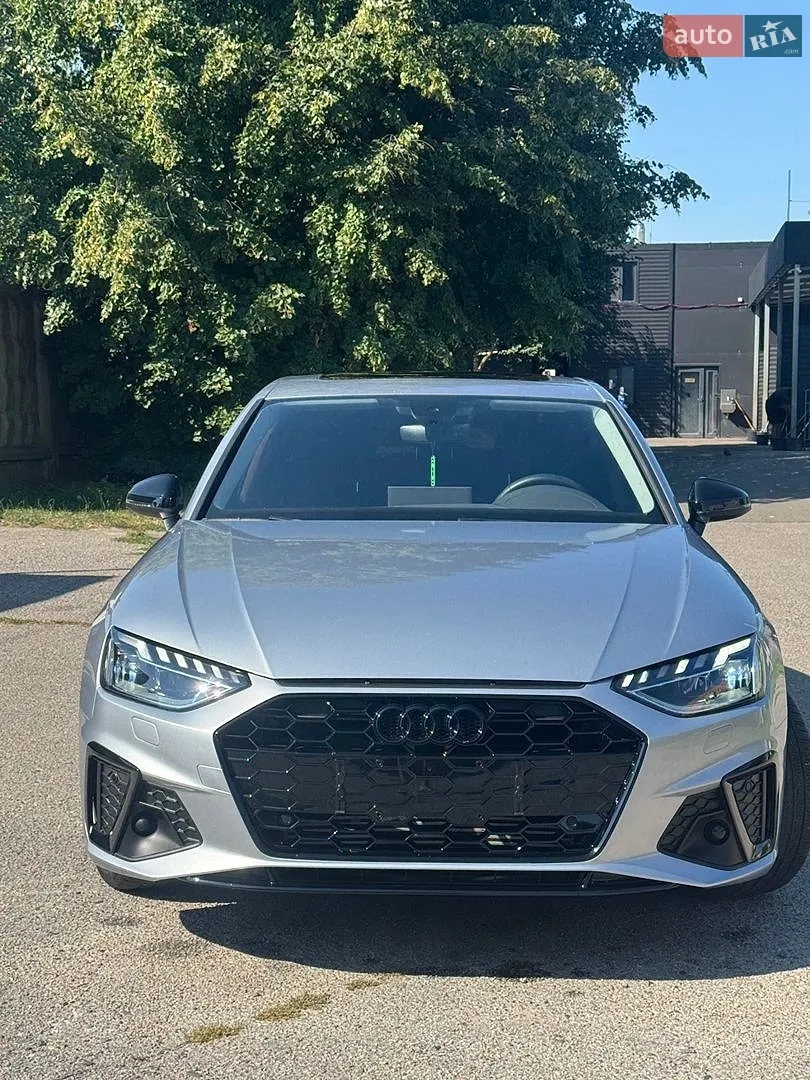 2022 Audi A4 - фото 1
