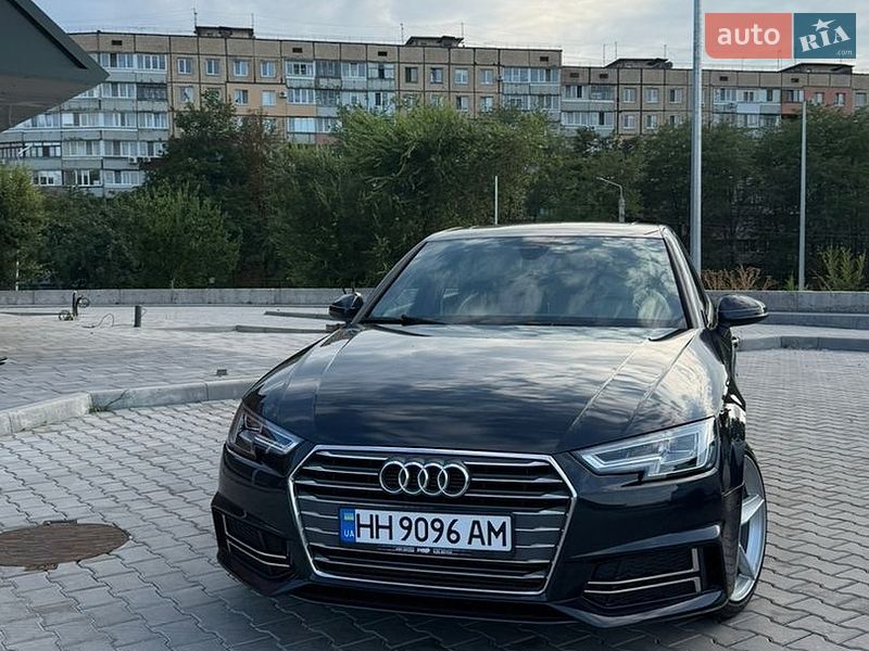 Седан Audi A4 2016 в Кривом Роге