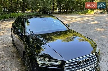 Седан Audi A4 2016 в Львове