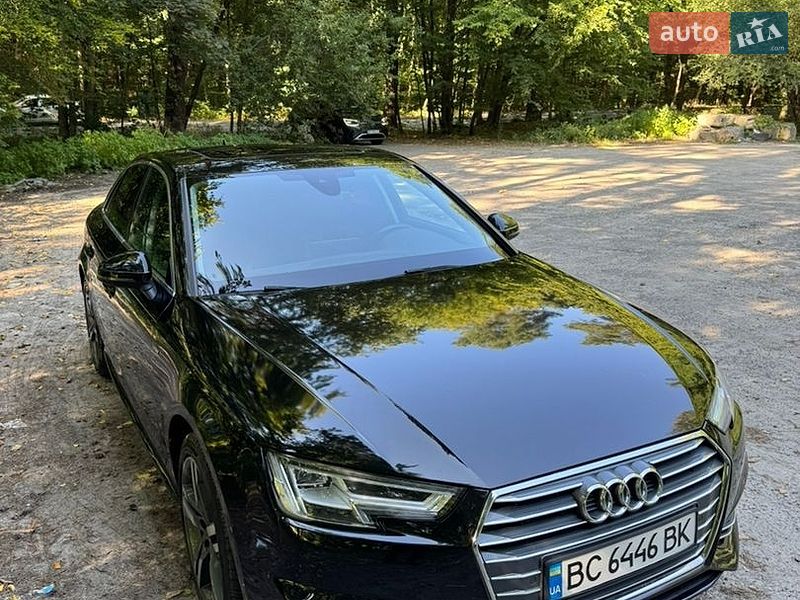 Седан Audi A4 2016 в Львове