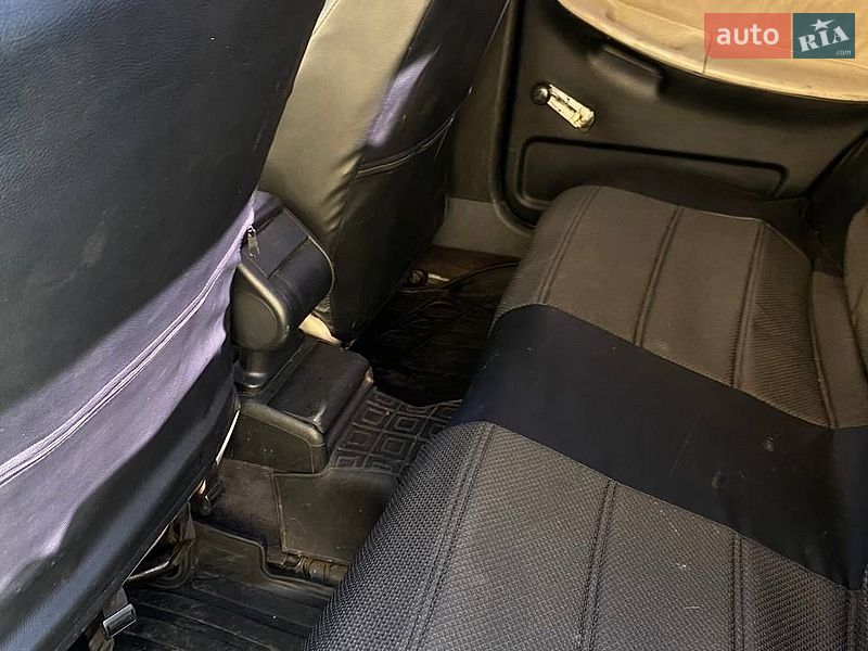 Седан Audi A4 1998 в Борисполе