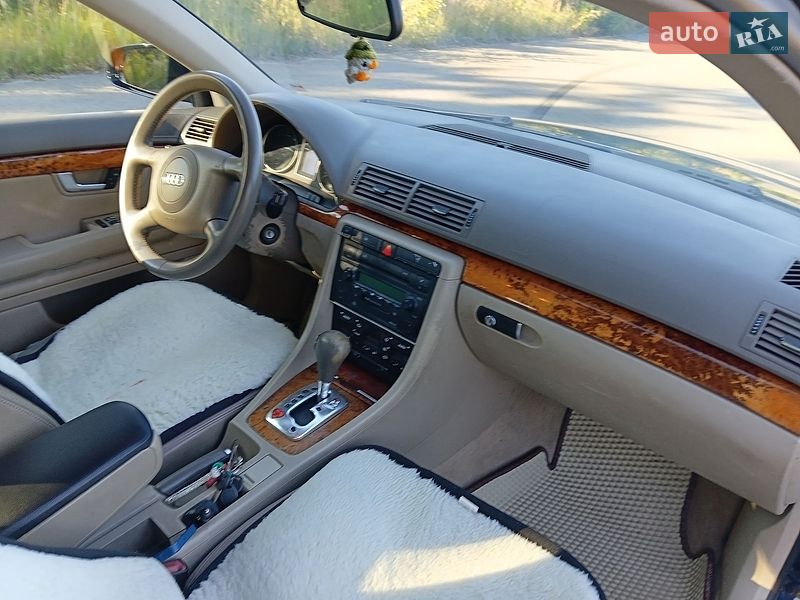 Универсал Audi A4 2002 в Трускавце