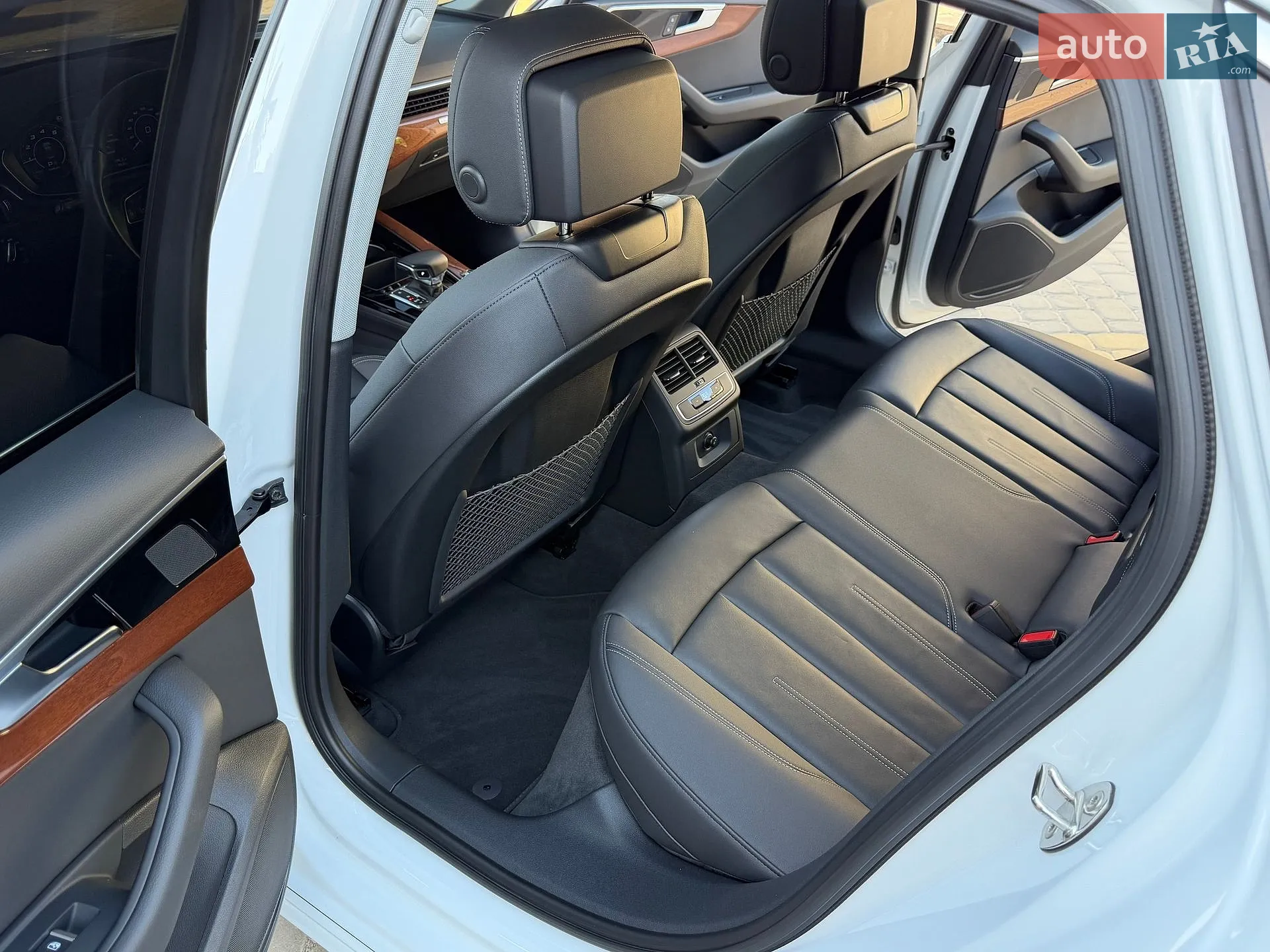 2022 Audi A4 - мініатюра 43