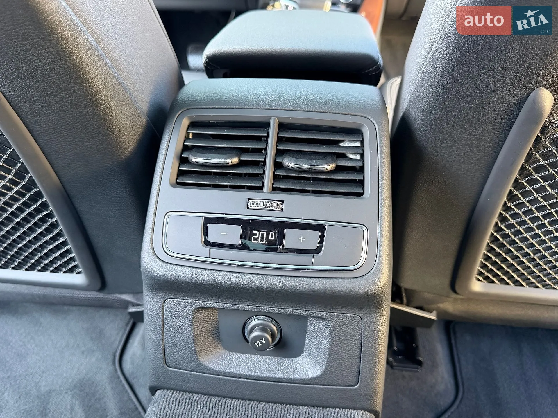 2022 Audi A4 - мініатюра 48