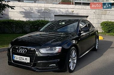 Седан Audi A4 2014 в Києві