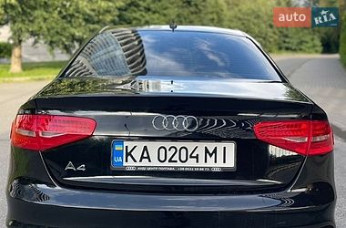 Седан Audi A4 2014 в Києві