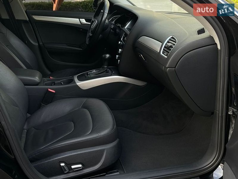 Седан Audi A4 2014 в Києві