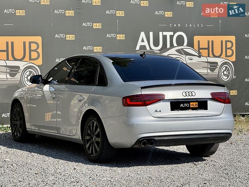 Седан Audi A4 2012 в Харкові