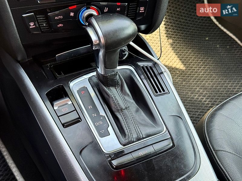 Седан Audi A4 2012 в Харкові
