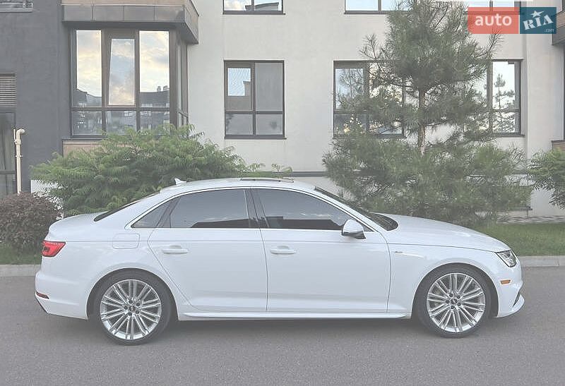 Седан Audi A4 2016 в Львове