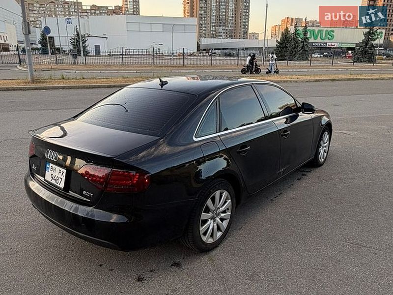 Седан Audi A4 2010 в Киеве