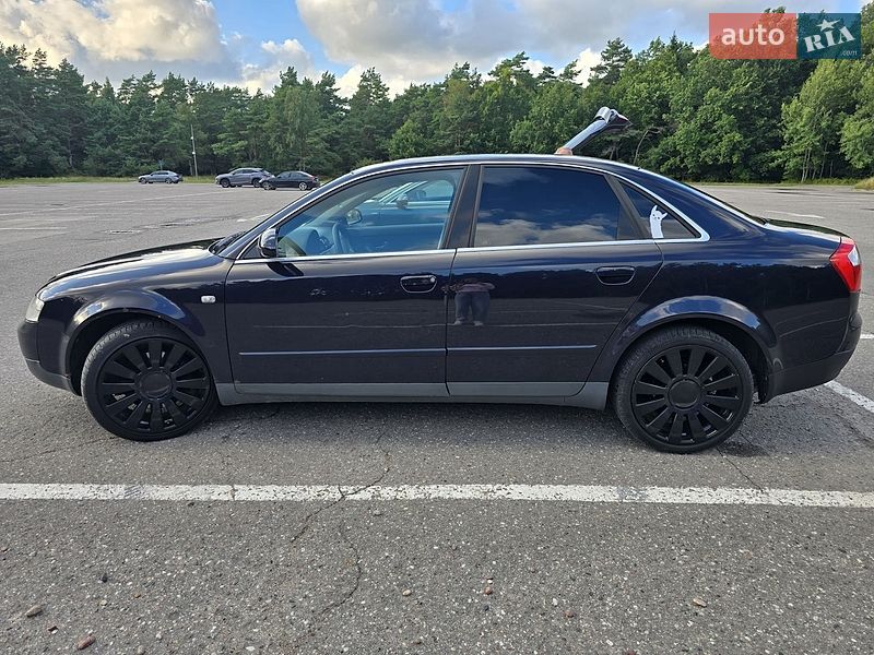 Седан Audi A4 2003 в Черкасах