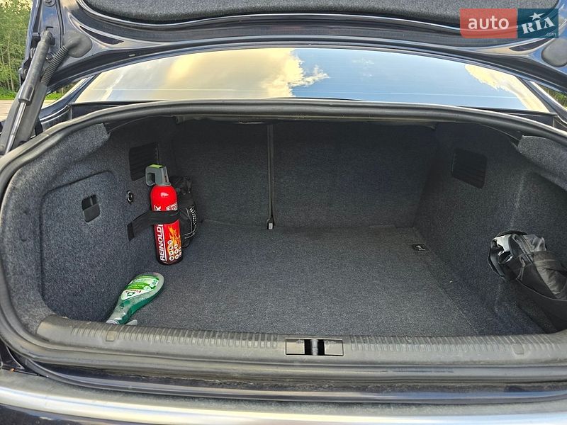 Седан Audi A4 2003 в Черкасах