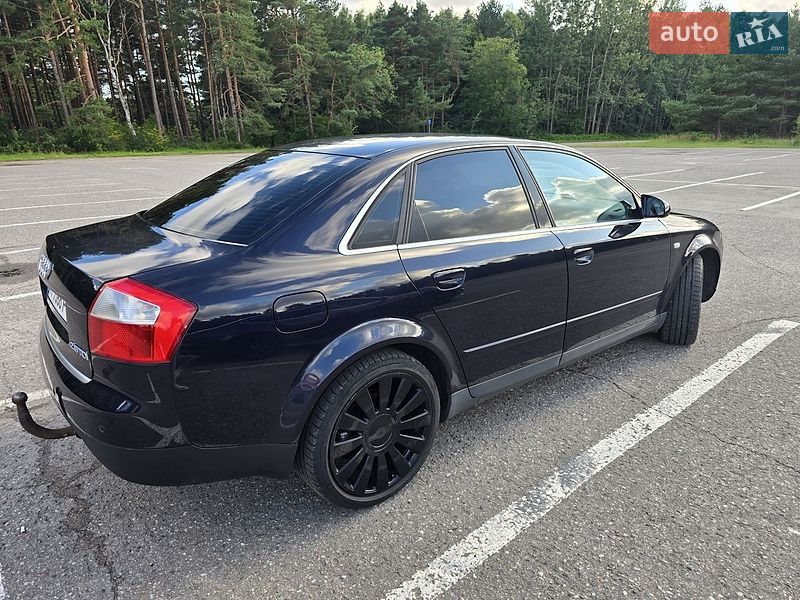 Седан Audi A4 2003 в Черкасах