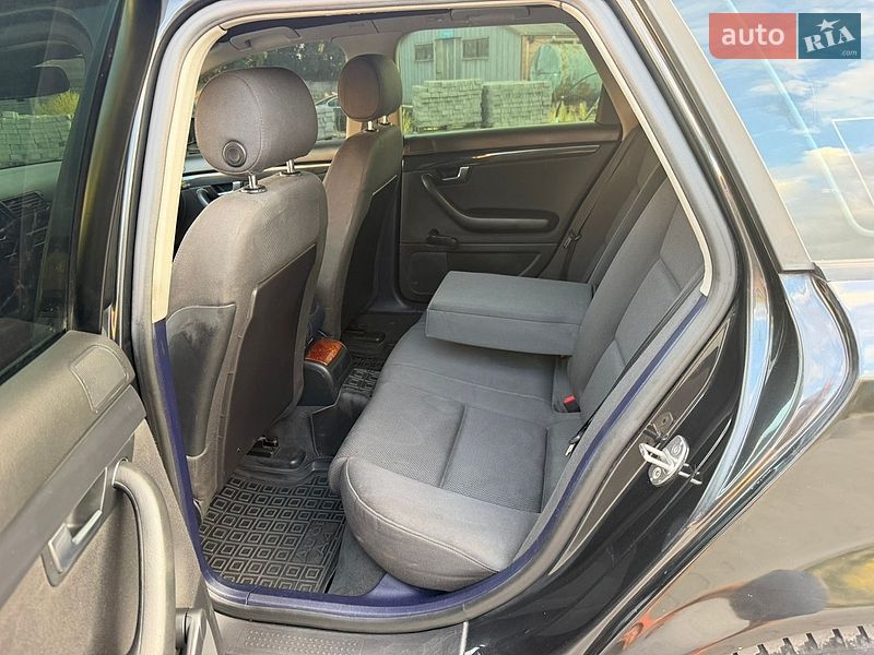 Универсал Audi A4 2004 в Умани