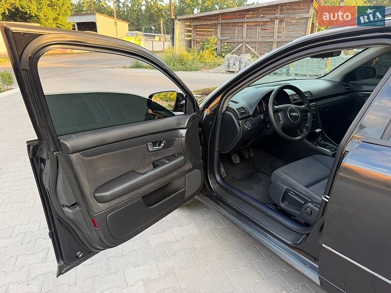 Універсал Audi A4 2004 в Умані