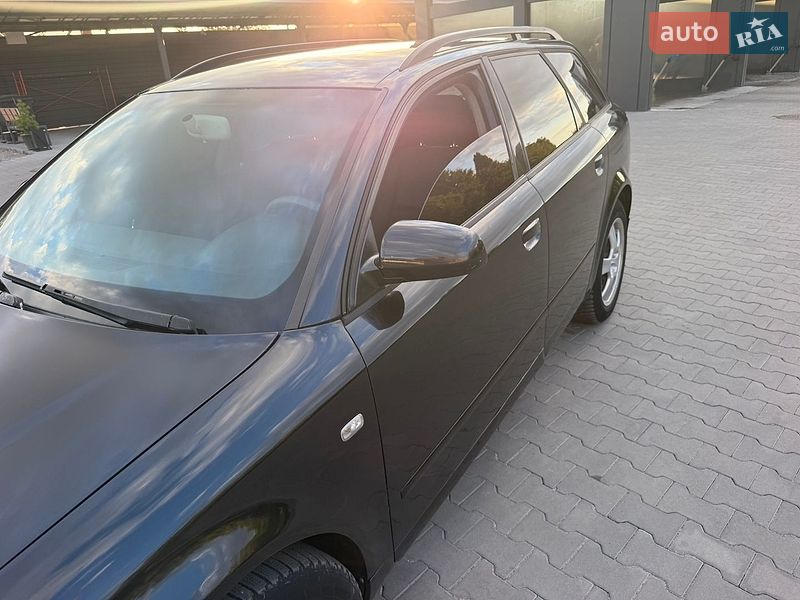 Универсал Audi A4 2004 в Умани