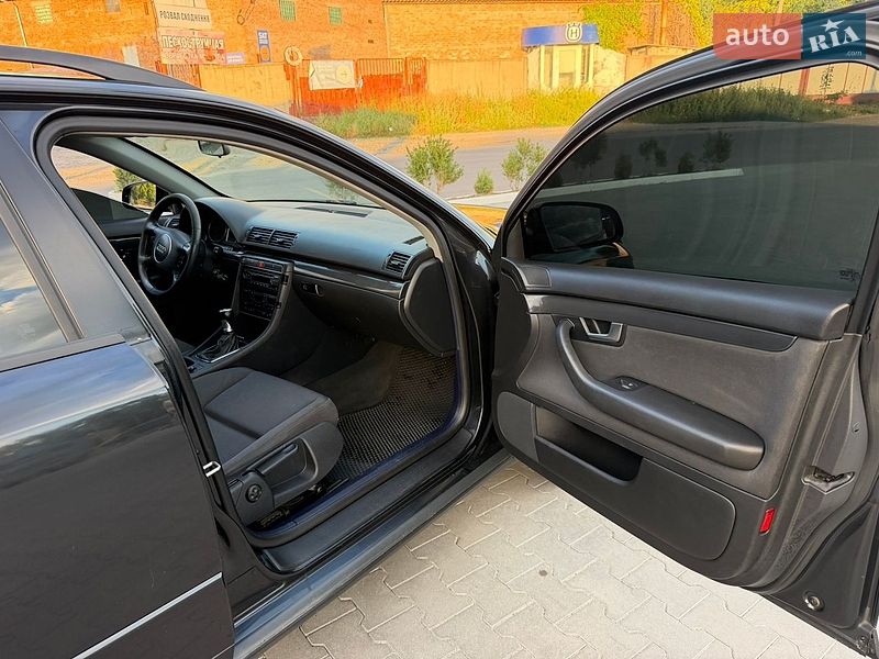 Универсал Audi A4 2004 в Умани