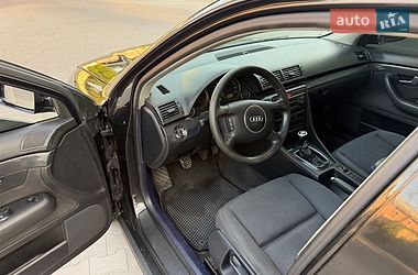 Універсал Audi A4 2004 в Умані