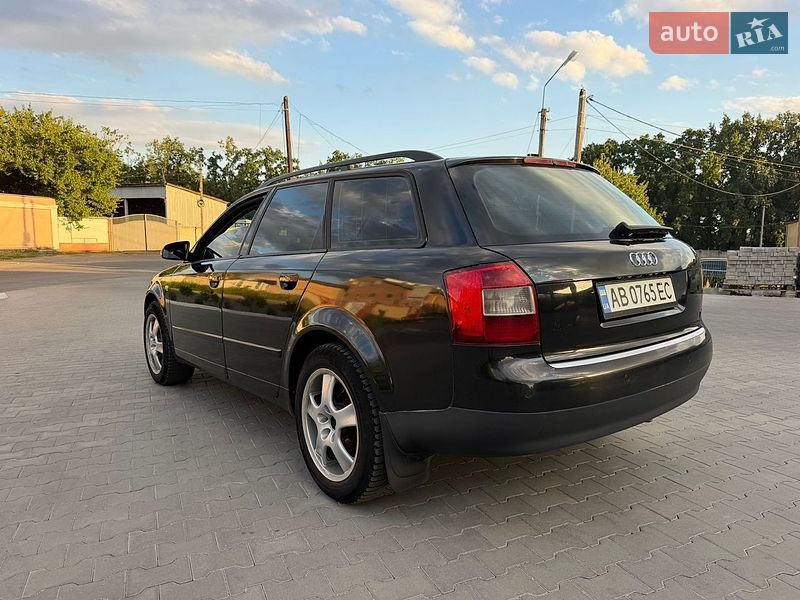 Универсал Audi A4 2004 в Умани