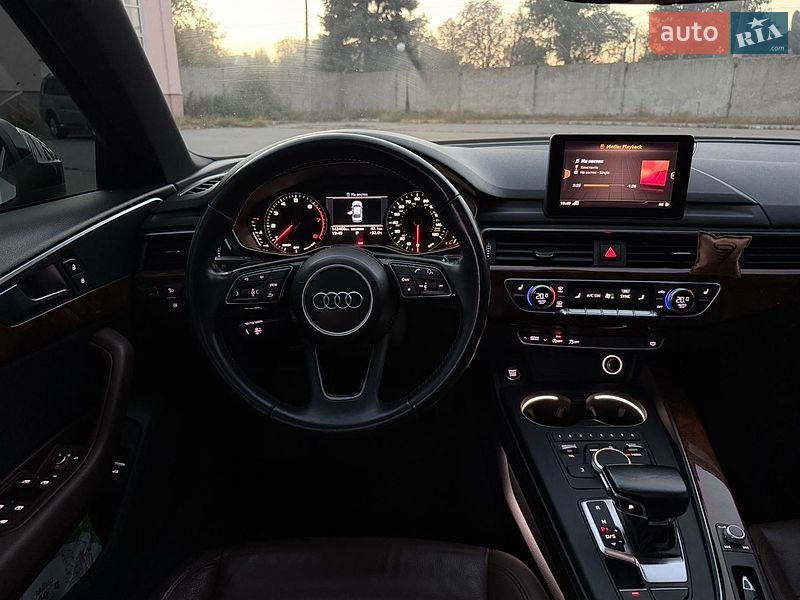 Седан Audi A4 2016 в Запоріжжі