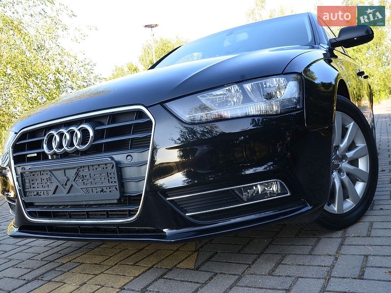 Седан Audi A4 2014 в Дрогобыче
