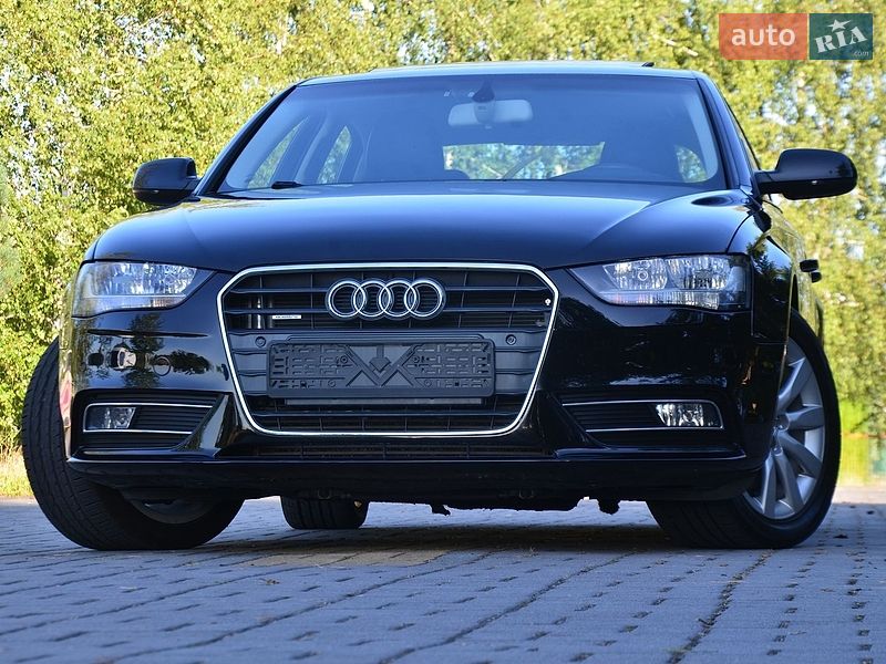 Седан Audi A4 2014 в Дрогобыче