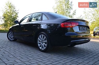Седан Audi A4 2014 в Дрогобыче