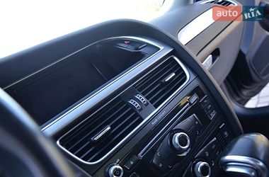 Седан Audi A4 2014 в Дрогобыче