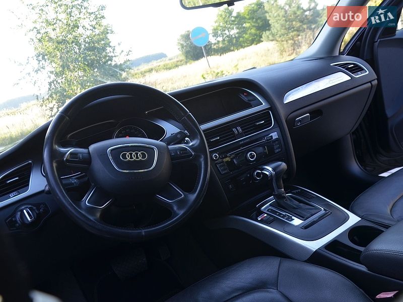Седан Audi A4 2014 в Дрогобыче