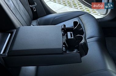 Седан Audi A4 2016 в Самборі